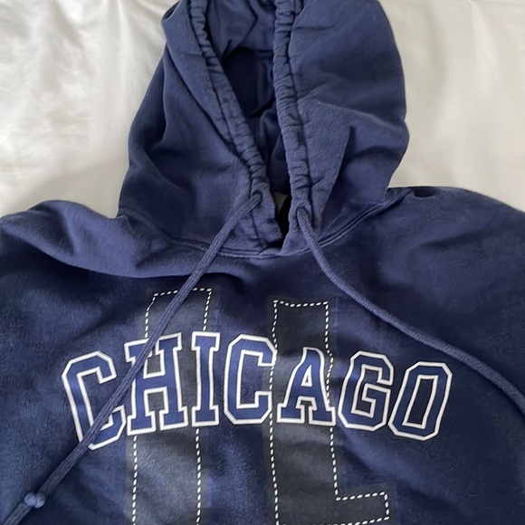 CHICAGO Hoodie - Picture 3 of 4